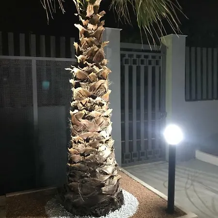 Borgo Palombaio לינה וארוחת בוקר קטאניה